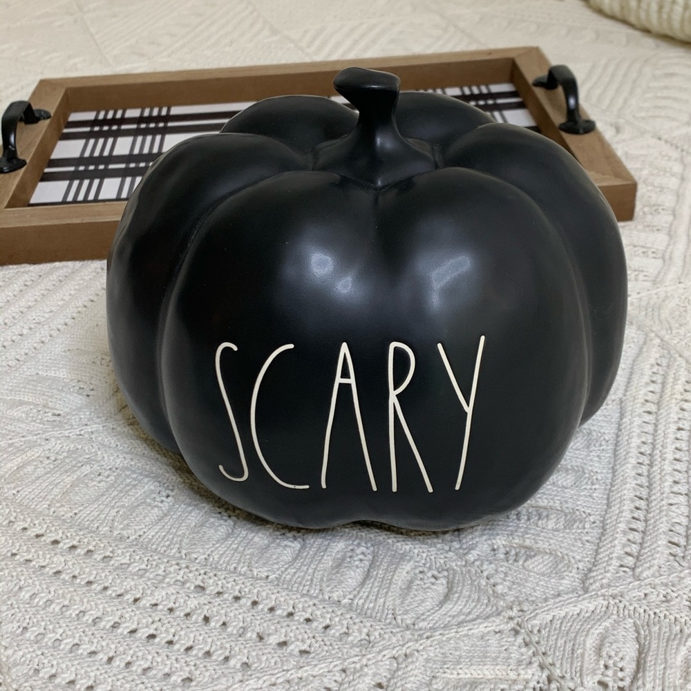 LAST ONE!🖤🎃Rae Dunn SCARY Black Pumpkin Medium - Picture 5 of 9